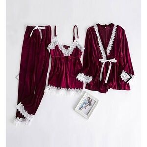 Dennis Maglic (Swedish brand) red three-piece Christmas pajama set. S